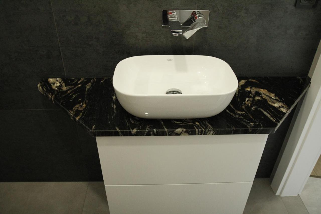 Apartament W Centrum-Garaz Kielce Luaran gambar